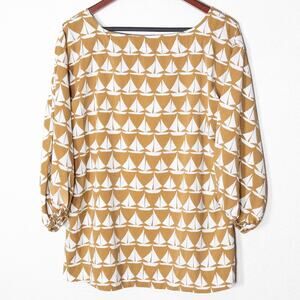 Old Navy Blouse Sailboat Print Tan White Size L Coastal Grandma